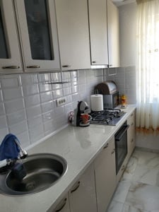 Apartament lux 3camere et 7,renovat recent.  - imagine 3