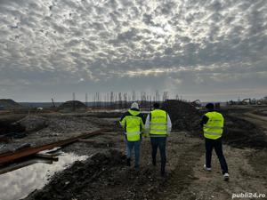 echipă de construcții curățenie 