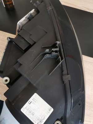 Far dreapta audi a4 - imagine 3