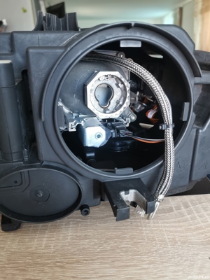 Far dreapta audi a4 - imagine 4