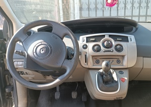 RENAULT MEGANE SCENIC, din 2006, cu motor de 1.5 Dci, 106 CP - imagine 6