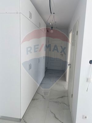 Apartament cu 3 camere de închiriat în zona Sud - imagine 3