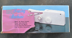 Mașină de cusut portabilă cu baterii