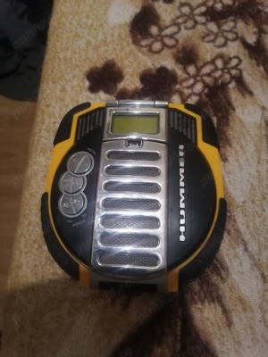cd player  HUMMER
