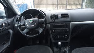 Skoda Yeti 2010 1.2 TSI - variante masina mica de oras - imagine 2