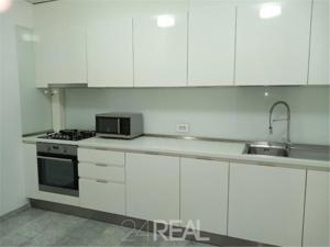 Apartament de inchiriat - 4 camere - Aviatorilor - 144 mp - imagine 18