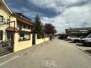 Vanzare 2 vile duplex si 1 apartament  curte 500 mp   Cartierul Latin - imagine 8