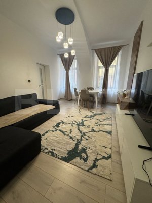 Apartament 2 camere,  decomandat , 47 mp , zona Piata Trandafirilor  - imagine 2