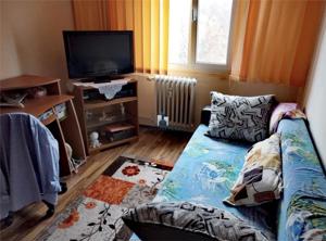 Vanzare Apartament 4 Camere Decomandat Berceni-Covasna - imagine 4