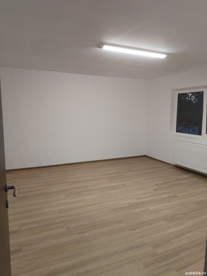 apartament 2 camere decomandat, supratafta 57 m2 + boxa - imagine 2