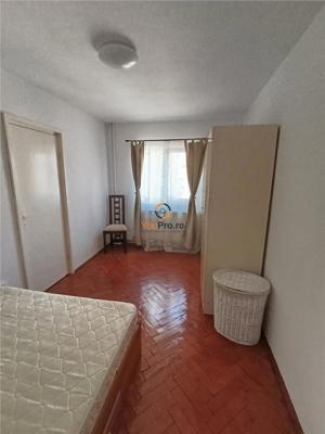 Apartament cu 3 camere etaj 3 zona Girocului - imagine 3