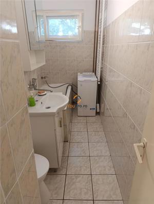 Apartament cu 3 camere etaj 3 zona Girocului - imagine 2