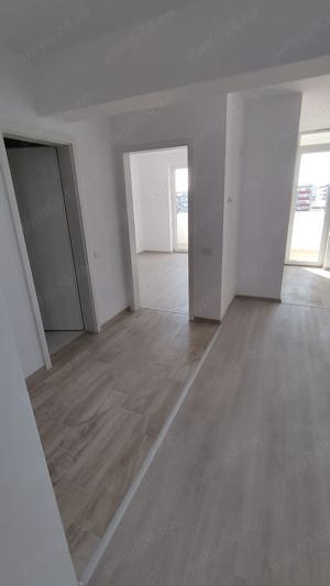 Apartament cu 2 camere, Studio, Gata de mutare, Metrou Berceni - imagine 5