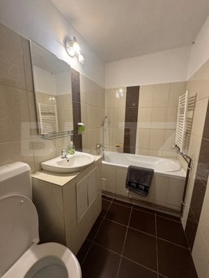 Apartament cu 2 camere, 44 mp, zona Piata 700  - imagine 12