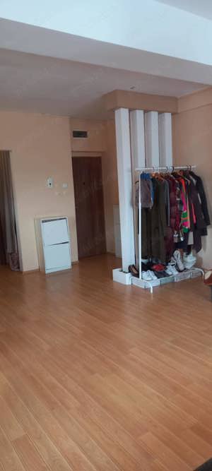 Vand apartament 2 3 camere Oradea - imagine 5