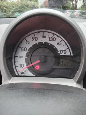 Toyota aygo 2011 - imagine 2