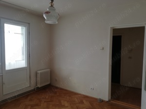 Vând apartament cu 3 camere - imagine 3