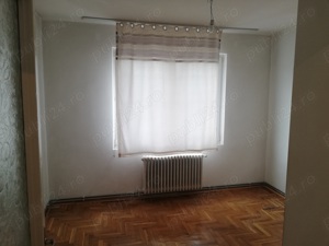 Vând apartament cu 3 camere - imagine 5