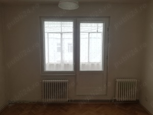 Vând apartament cu 3 camere - imagine 6