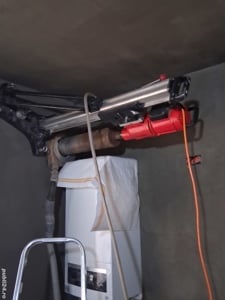 Gaura centrala carotare