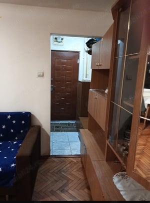  Proprietar Închiriez Apartament cu două camere - imagine 5