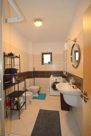 Apartament cu 2 camere de inchiriat-Iulius Mall - imagine 12