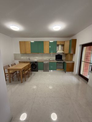 Casa de inchiriat cu 3 camere zona linistita GIROC