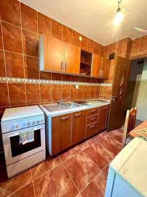 De vanzare apartament cu 2 camere - imagine 2