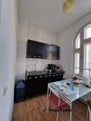 Piata Victoriei langa Guvern 5 camere etaj 1 in vila, nemobilat, cu balcon - imagine 7