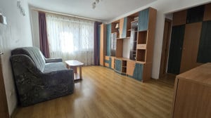 Apartament cu 3 camere de inchiriat pe Aleea Biruintei