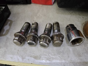 Set antifurt roti Renault Volkswagen  - imagine 4