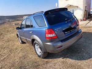 Kia Sorento manuala - imagine 4