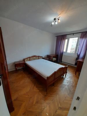 Inchiriez apartament cu 3 camere zona Calea Sagului - imagine 9