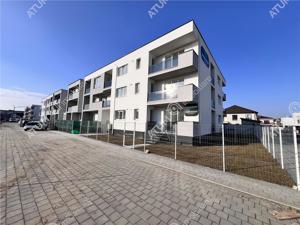 Apartament 2 camere balcon loca parcare zona Pictor Brana Selimbar - imagine 3