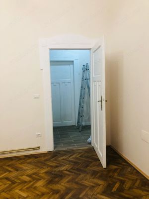 Apartament cu 3 camere parter inalt la un minut de Colegiu Banatean - imagine 3