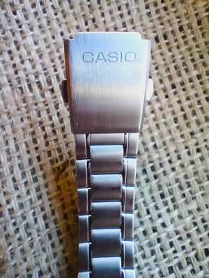 Casio MTP 1200 - imagine 3