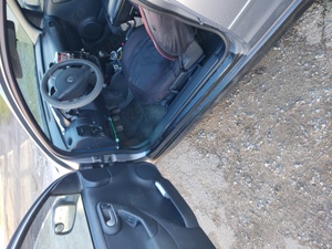 Vând Opel CORSA 2006 , 1.0  - imagine 4