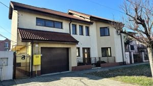 Casa modernă de închiriat, în zonă centrală, direct de la PROPIETAR