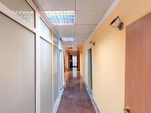 Cladire de birouri disponibila pentru sediu propriu, ID 4595 - imagine 11