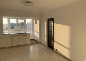 Apartament 3 camere circular 10/10, renovat, anvelopat, Drumul Taberei, Favorit. - imagine 2