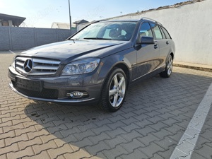 Mercedes C class - imagine 3
