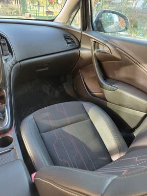 opel astra j