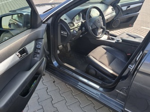 Mercedes C class - imagine 5