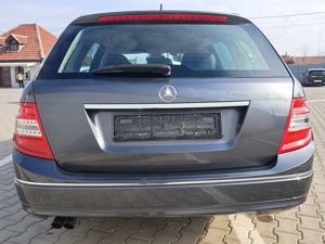 Mercedes C class - imagine 10