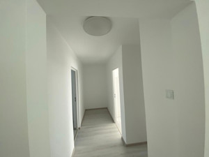 Apartament 3 camere semidecomandat, 8/10, Drumul Taberei, Valea Ialomiței. - imagine 14