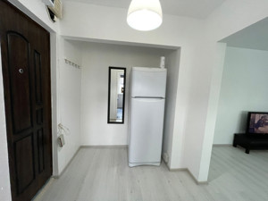 Apartament 3 camere semidecomandat, 8/10, Drumul Taberei, Valea Ialomiței. - imagine 6