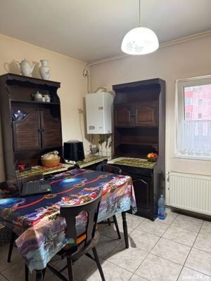 Închiriez ap 2 camere, etaj 1, 50 mp, cu CENTRALĂ PROPRIE zona Spital Judetean - imagine 5