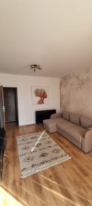 Apartament 2 camere spatios/Dristor/loc parcare