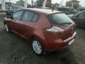 Megane 1.5 DCI, 2015, climatronic, camera marsarier, piele, LED - imagine 5