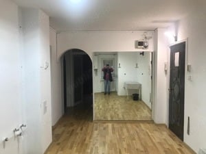 Vand apartament 4 camere cu garaj cu CF si boxa Zorilor Cluj renovat recent - imagine 5